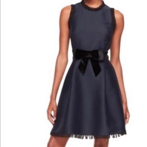 Kate Spade
Blue Black Velvet Bow Mid-Length Dress